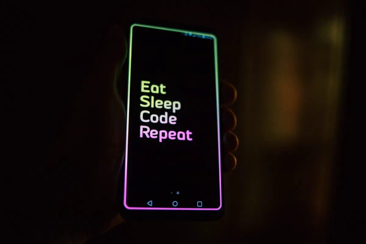 What activities are expected from a remote developer for effective collaboration